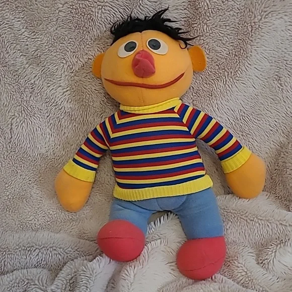 Ernie - Picture 1 of 2